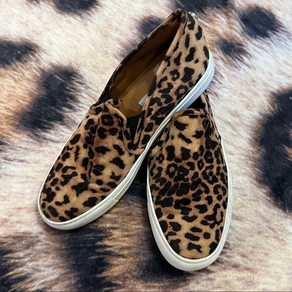 Steve Madden Safary Leopard Print Slip On Sneaker Size 8.5 - Picture 1 of 9